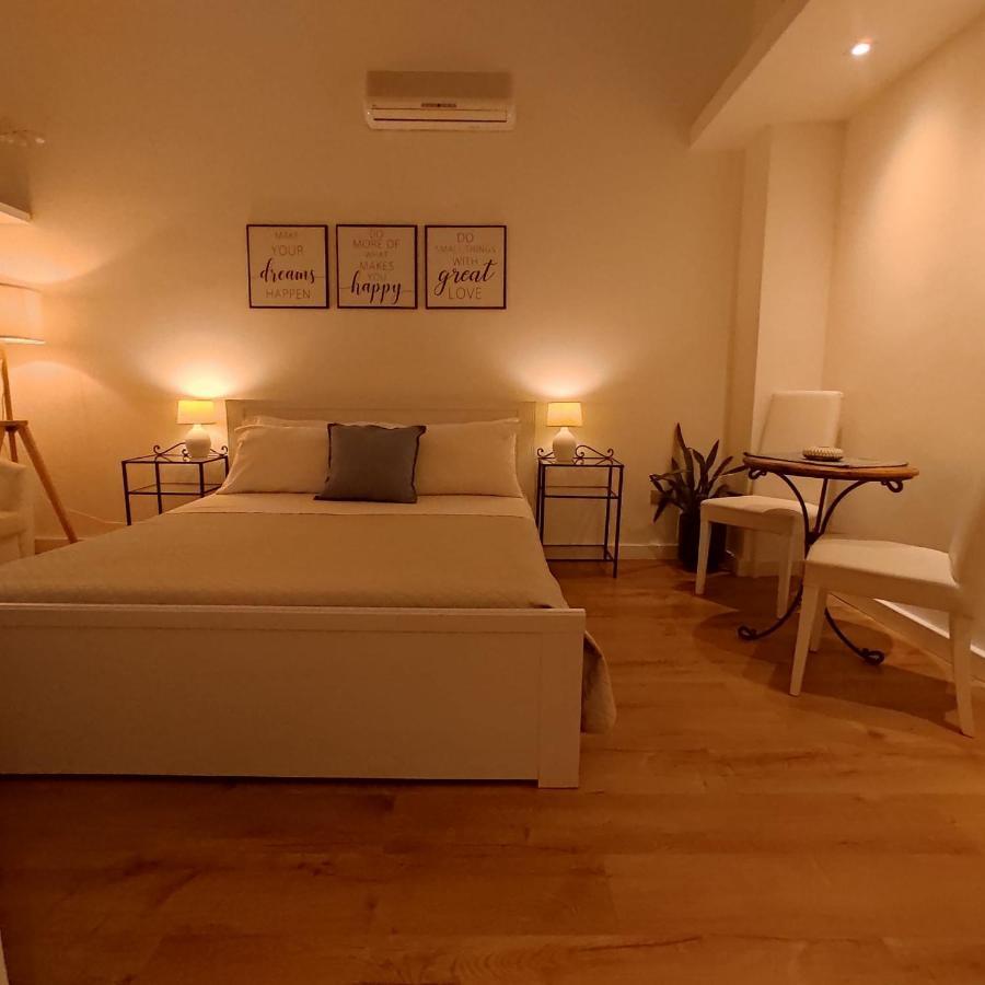 Krly Exclusive Rooms Каляри Екстериор снимка