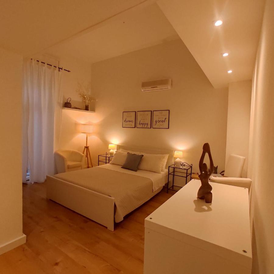 Krly Exclusive Rooms Каляри Екстериор снимка