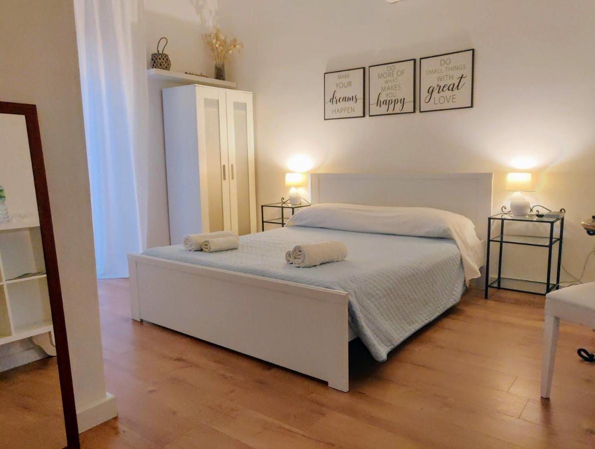 Krly Exclusive Rooms Каляри Екстериор снимка